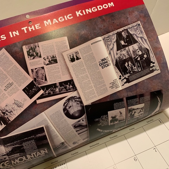 VINTAGE 1992 DISNEY WALL CALENDAR. - Picture 5 of 12